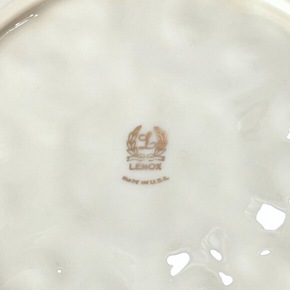 Vintage Lenox Ivory Fine Porcelain Nappy Dish Floral Leaf Pattern Handle Dish - Picture 8 of 8